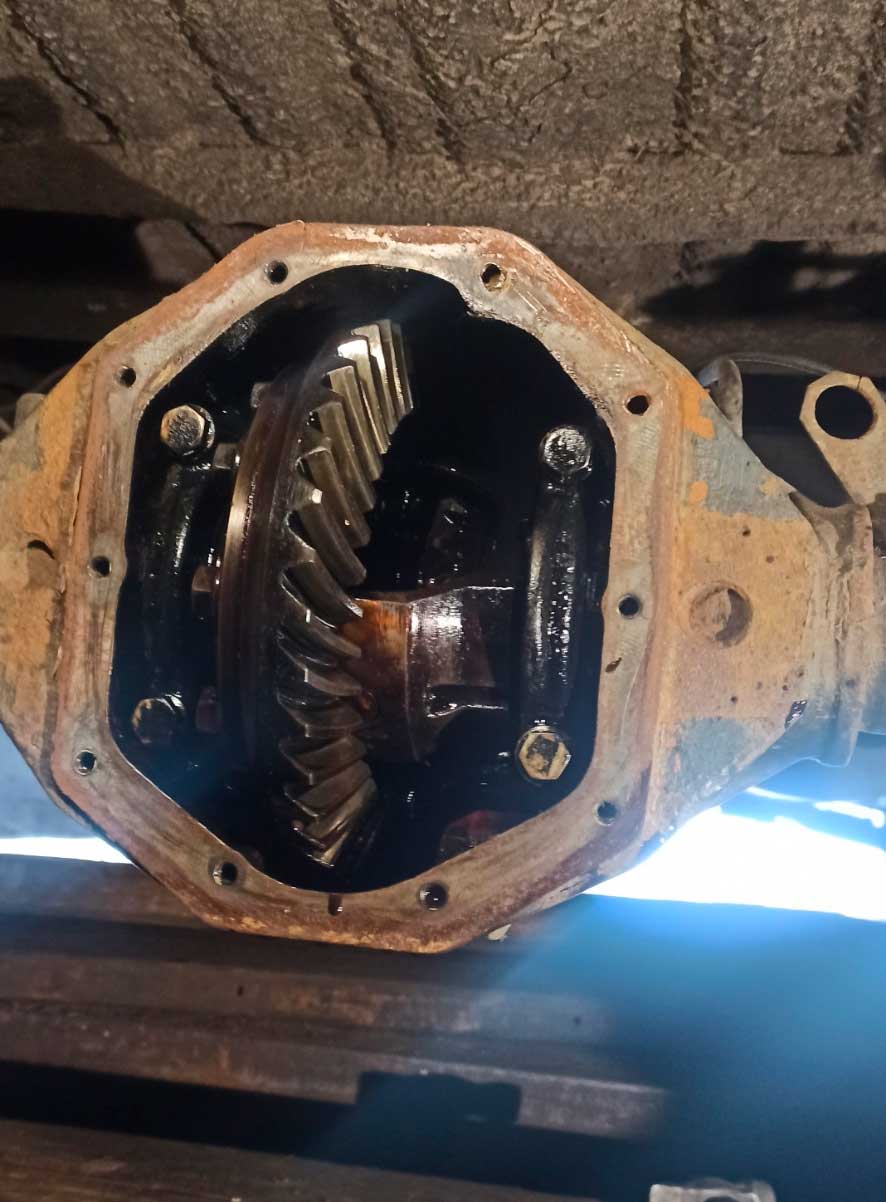 Замена масла в редукторе Mercedes Sprinter